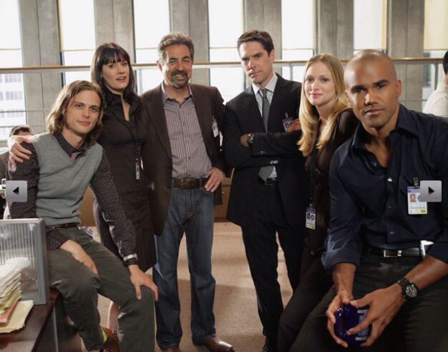 onexdirectionba's tweet image. Go these are three of my favorite shows! What are yours?