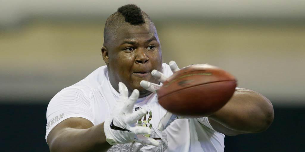 NFL's tweet photo. He's over 400 lbs.
And he already has post-NFL career plans.

It contains the letters WWE: https://t.co/oLkZVl3Yv0 https://t.co/DUhBc1YLuV