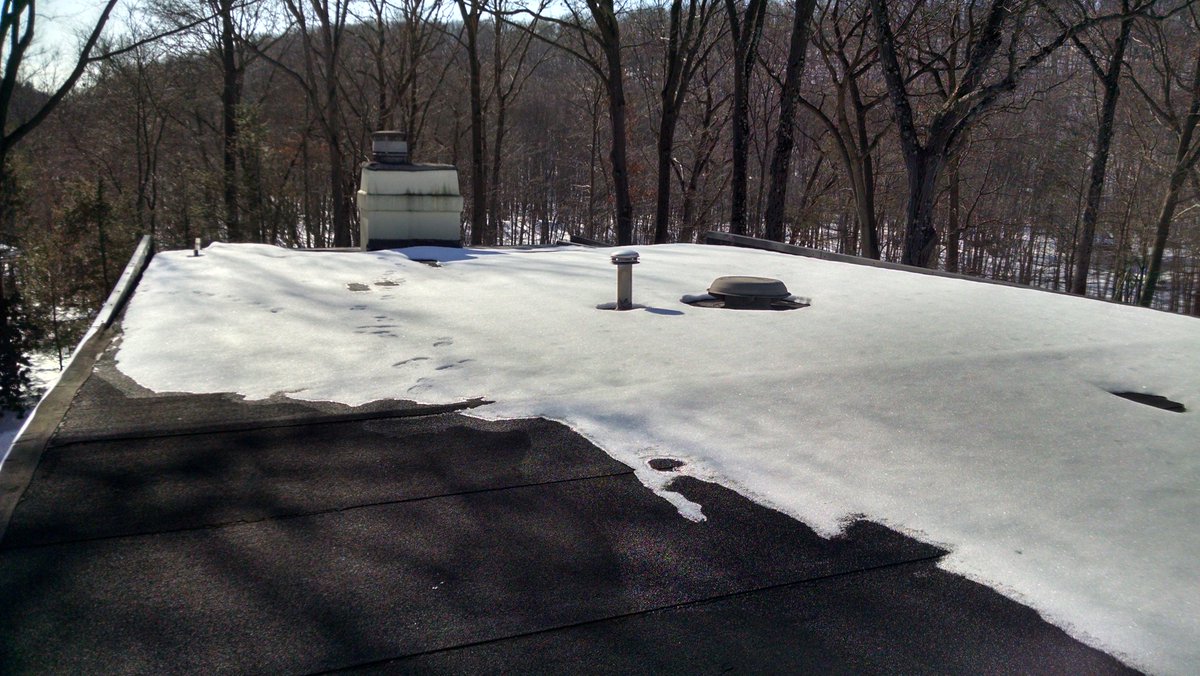 TerraHomeInsp's tweet photo. A little #snow on a #flat #roof doesn't stop us! Gotta #inspect the #roof whenever possible #defects #roofing https://t.co/ssICqu10oO