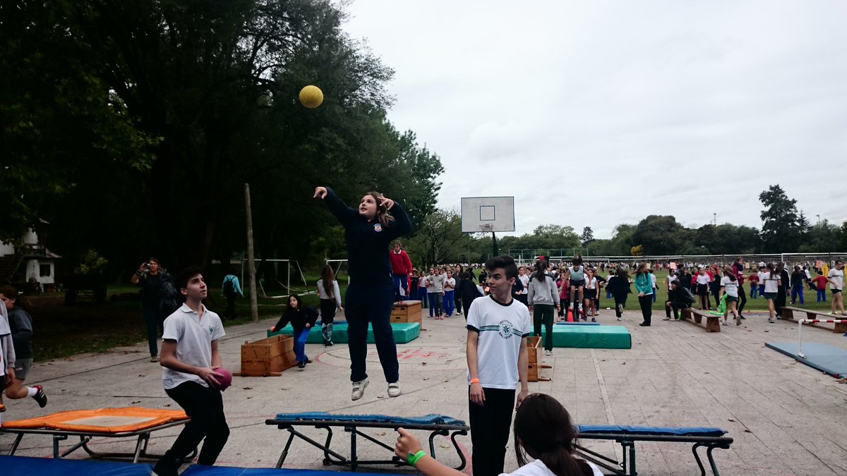 edfisica_IB's tweet photo. Y... Un poco más de nuestras Islas en el Ed Y cultural en Los Polvorines https://t.co/paDWXtoeMv