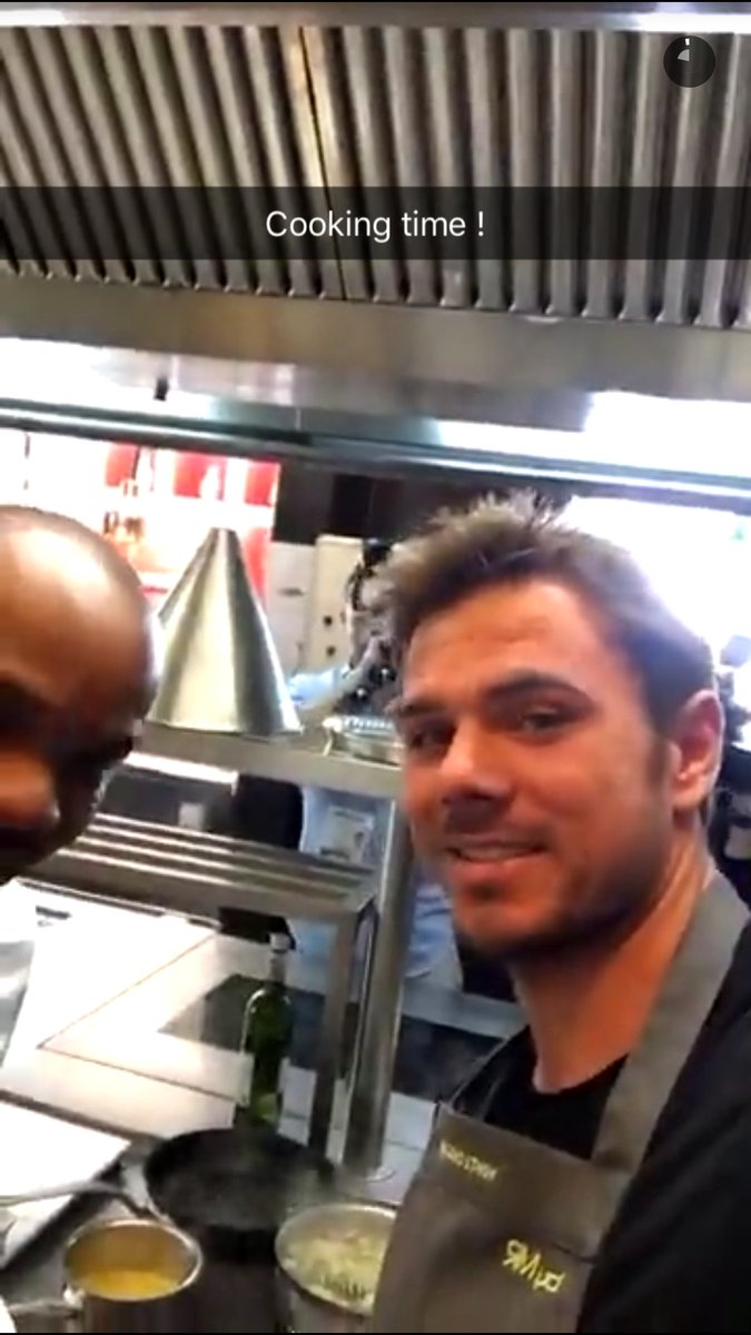 sushimaccheese's tweet photo. When #ChefStanley is also #SelfieKing ๐
#multitasking ๐ณ๐น๐ท @stanwawrinka https://t.co/07uXAfLfxL