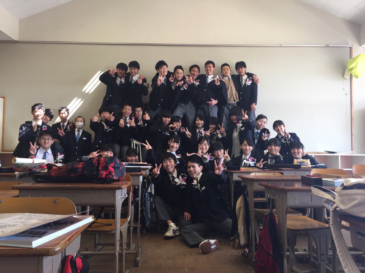 C34Sunshine's tweet photo. 皆さんおひさしぶりです。
元気にしていますか？
高校2年生になりましたね！！
卒業して2年目になります😌
会いたいです https://t.co/ZmFDgTMYap