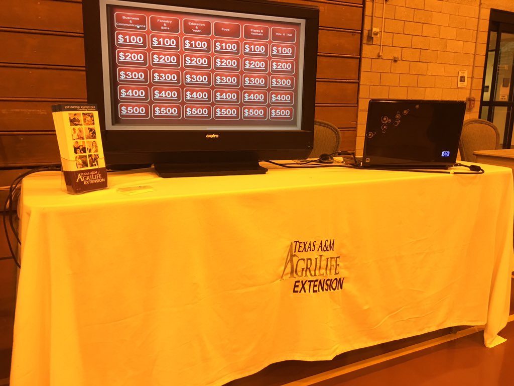 BrazoriaGalvFB's tweet photo. Come see us at the @BCgators career fair! We have teamed up with AgriLife to talk about careers in ag! #letstalkag https://t.co/E02qjfuVIz