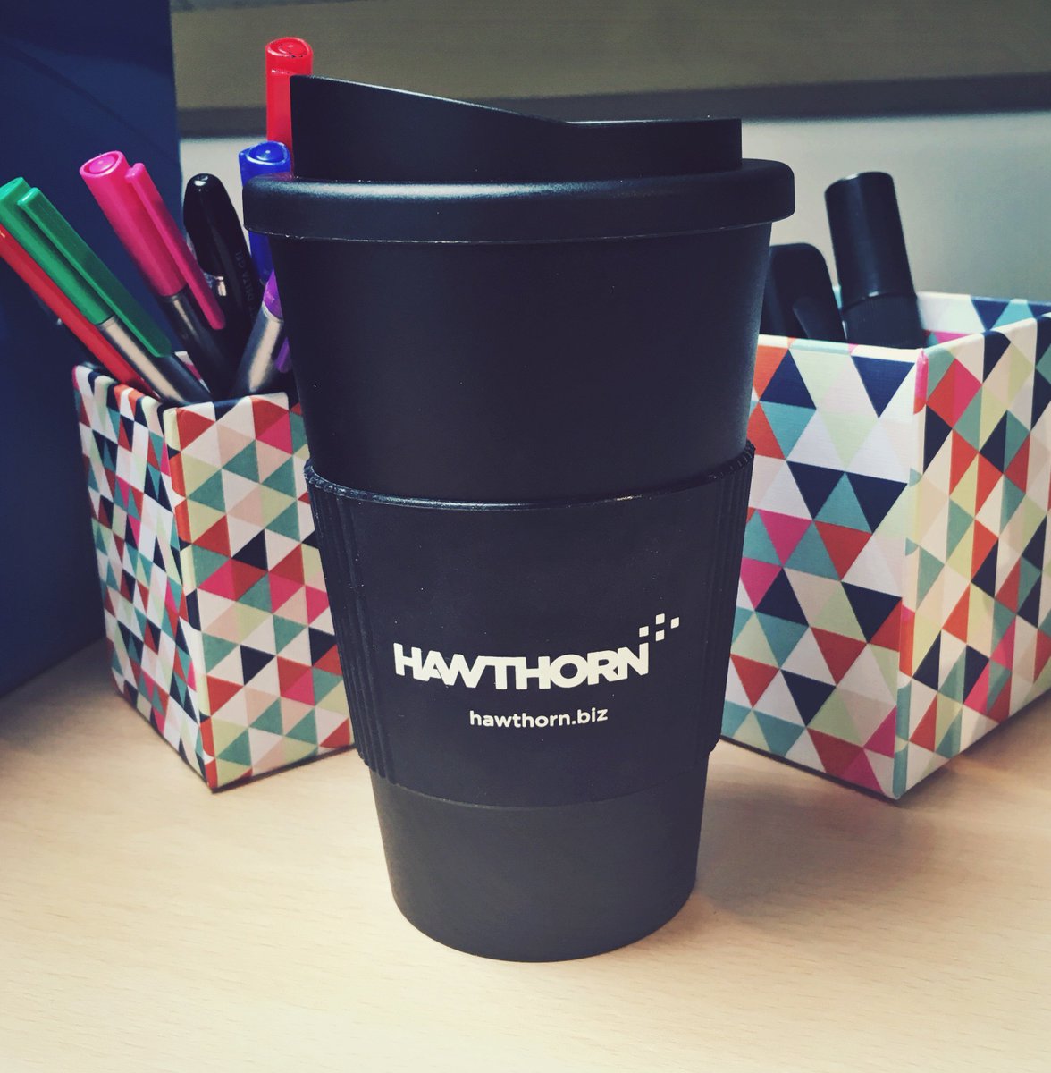 If you've got one of our rather nifty travel mugs, take it to Starbucks &amp; get 50p off your next drink #eventprofs
