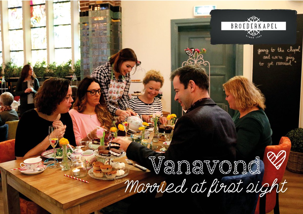 Broederkapel's tweet photo. Vanavond 21.30 schittert de Broederkapel op tv! De dames van #Marriedatfirstsight genieten van een High Tea! #mafs https://t.co/CKwNBqwdnS
