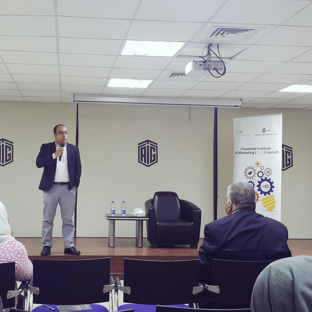 TAGGlobalUni's tweet photo. Our next speaker is Mr. Hussam Al Asmar
@HAsmar 
#CIMJordan #marketing #SuccessStory https://t.co/mxQFcSpLjW