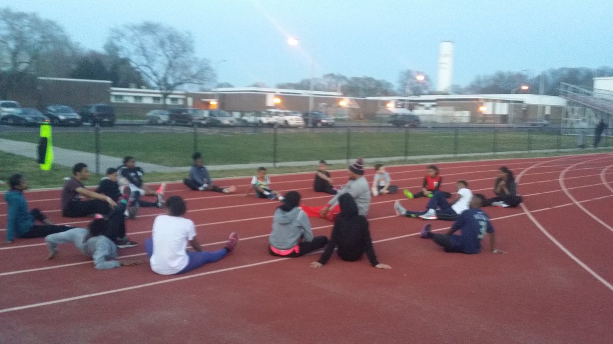 SJRisingStars's tweet photo. Getting That stretch on https://t.co/GYG1e6ctpL