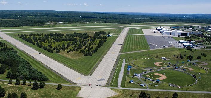 AlStudent4Trump's tweet photo. Join @realDonaldTrump at Griffiss International Airport | TODAY! 
Rome, New York | 4:00 PM EST #Trump2016 https://t.co/1STG1oJEh3