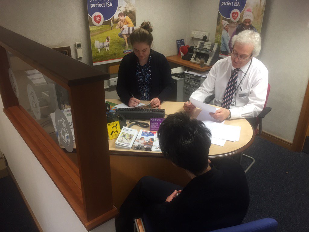 rebeccagander92's tweet photo. Team quiz on loans! #skilful #pricepromise #easingwold @NBSNorthEast https://t.co/5fprjitkcb