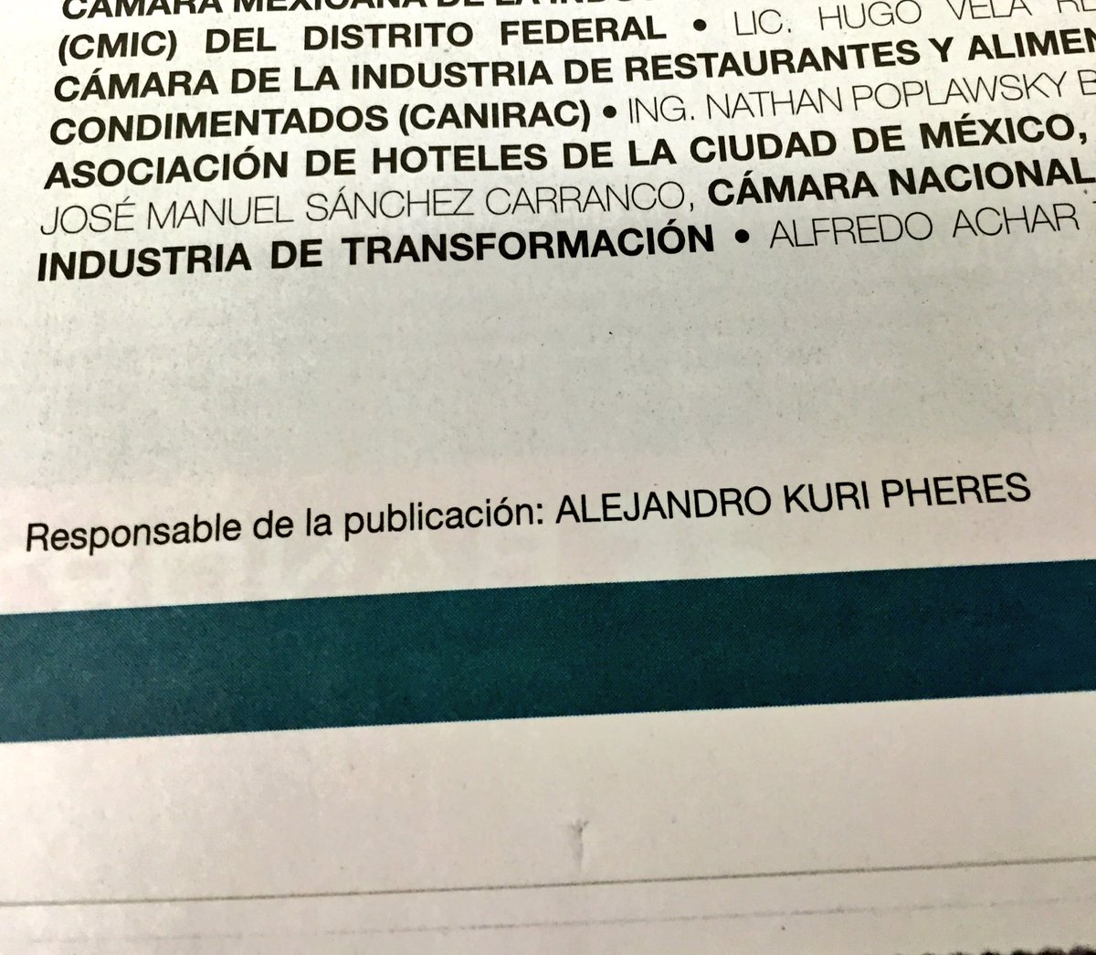 tamarandac's tweet photo. Revista, libro y periódico. @EduPortas / Moises, Julio, Santiago, Javier, Karen y Tamara https://t.co/w1vuey6QhB