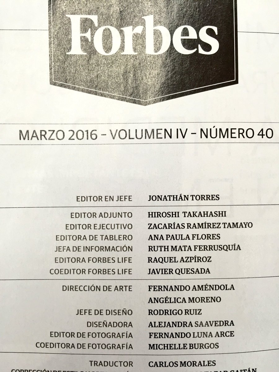 tamarandac's tweet photo. Revista, libro y periódico. @EduPortas / Moises, Julio, Santiago, Javier, Karen y Tamara https://t.co/w1vuey6QhB
