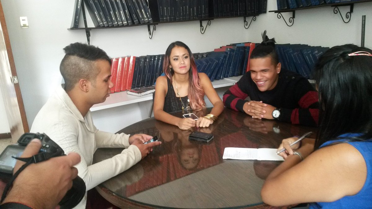 zonavipweb's tweet photo. Ya en la #NotaDePrensa de @ClioMusica en @diariodlosandes con su #TourDimelo en #SanCristóbal @Kavantertaiment RT https://t.co/vaXEFZOLbJ