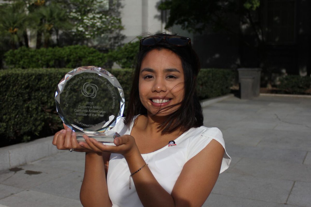 volunteerkaren's tweet photo. Our own Desiree Farnal takes the Capitol by storm, winning AmeriCorps Member of the Year award! @youthservecruz https://t.co/hACzeKAo94