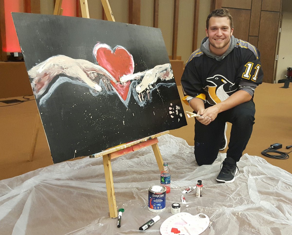 AdamPeterson25's tweet image. @Cody_Sabol painting in Chapel today. #KnightFAST