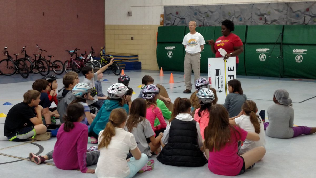 cybrarianmom's tweet photo. @ShipChoiceAACPS is excited to have @BikeMaryland here for Bike Safety Week. #3footrule #AACPSAwesome https://t.co/XsAXAeJWJ6