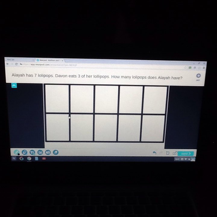 Kimberlydelane's tweet image. My Student Teacher is using Nearpod and having students do Math Talk! #TechBadge #NewWaysAtNewlin
