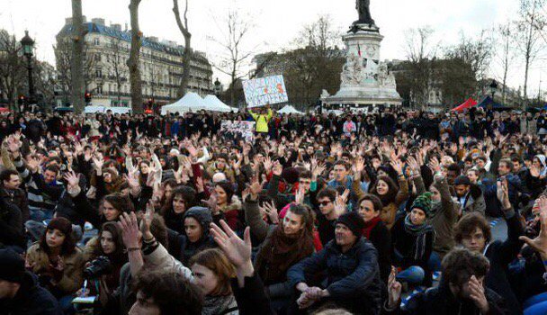 cchiaka's tweet photo. #NuitDebout: Les intox à ne pas croire autour du mouvement via @20minutes https://t.co/FxX6L1B6jM https://t.co/hczhZ88gjU