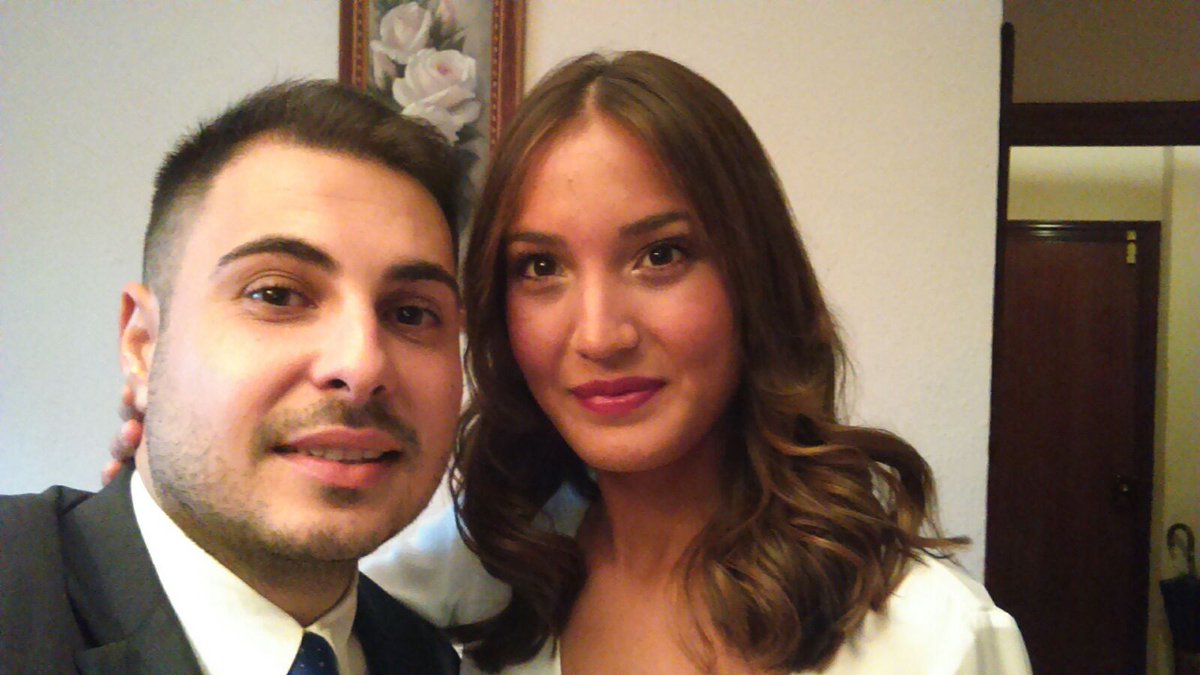rosirivera9's tweet photo. Una feria más contigo cielo @DCandelera gracias por enseñarme lo bueno de la vida! 
#LunesPecaito https://t.co/Nu2DUYudsa
