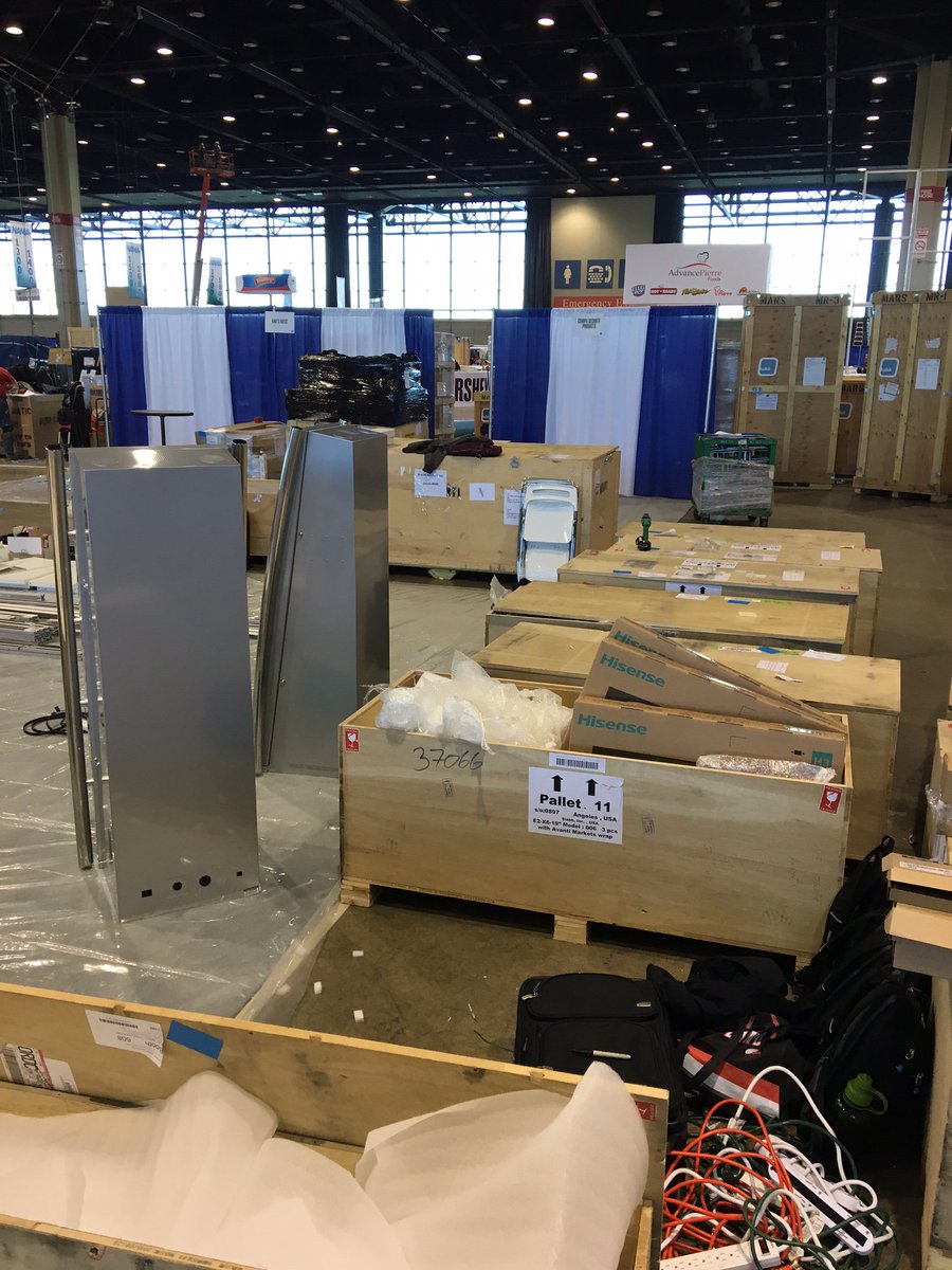 avanti_markets's tweet photo. Let the NAMA set up begin! #NAMAOneShow #Booth608 #AvantiBuzz https://t.co/8A9ZhLvENB
