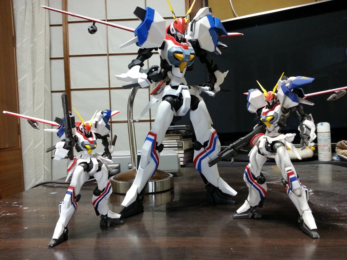 鷹盛洸 タカモー 懐かしいアニメ言ってtlを過去に戻そうぜ 機甲戦記ドラグナー ドラグナーだ 当たると痛ぇぞ T Co Xviwo1mkum Twitter