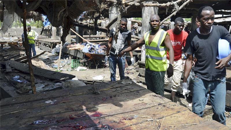 KooyJan's tweet photo. #BokoHaram using more children as suicide bombers. @AJENews on reports @UN @hrw @MausiSegun https://t.co/AjBKT8lopC https://t.co/KJ6jhtecb9