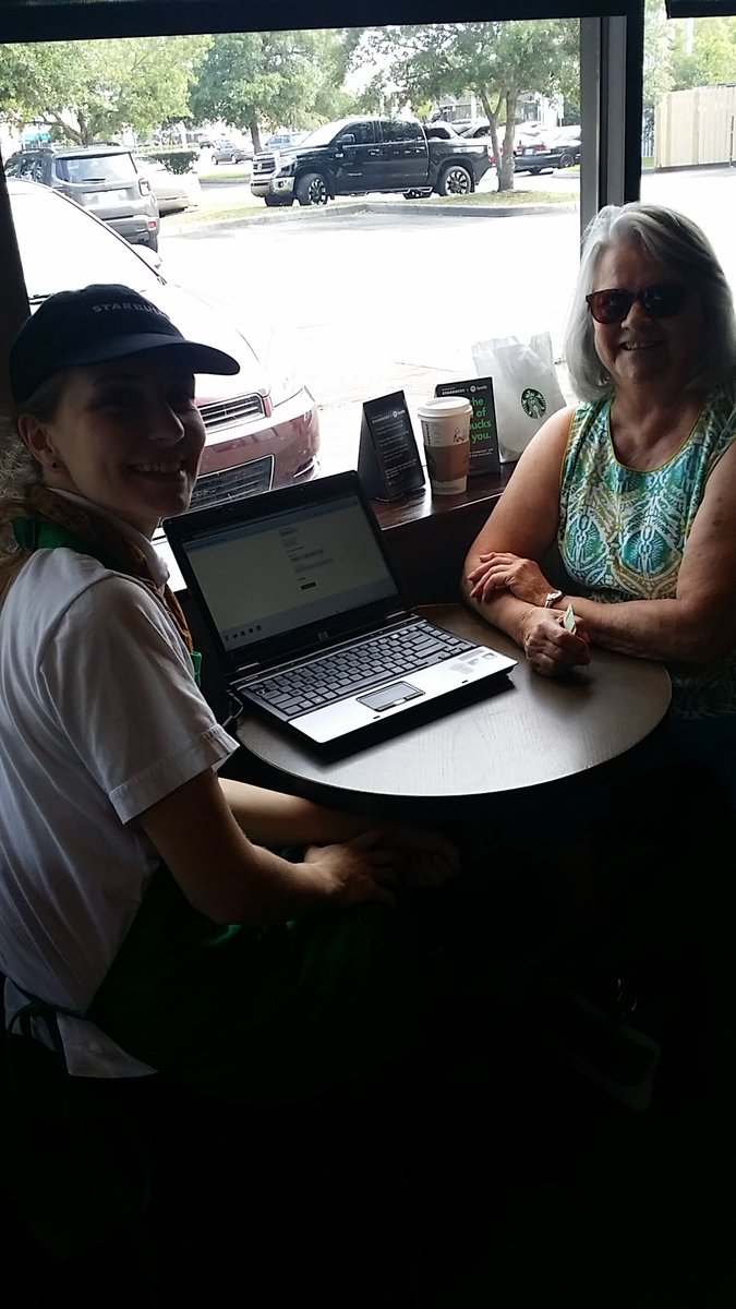 Lori Stone tweet media