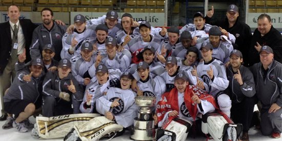 HometownHockey's tweet photo. #OMHA announces rosters for OHL Gold Cup: https://t.co/mEiOQRI5pQ https://t.co/lO30cx7jud