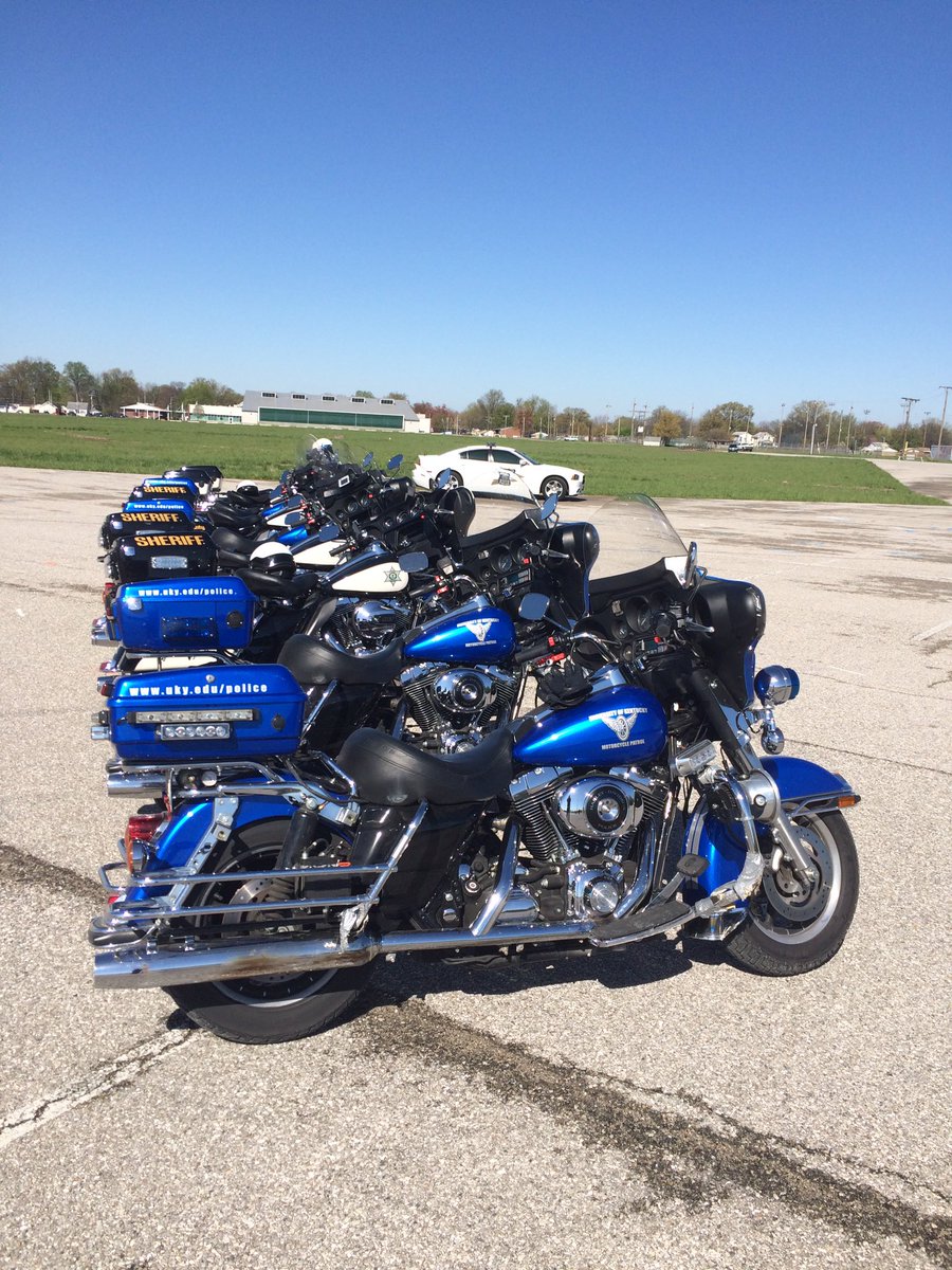 Warmackem's tweet image. Fun day!!!!!  #motortraining #dontdropit