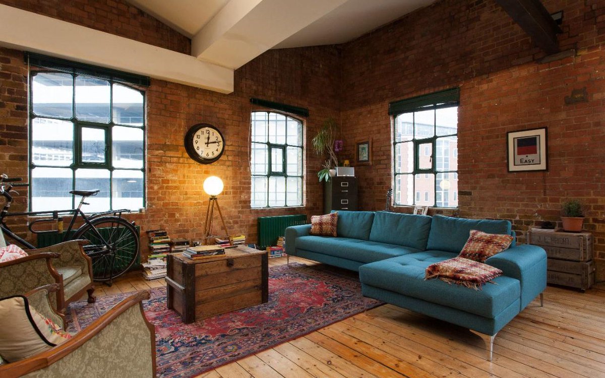Bedspoke's tweet photo. New property calculator: Find out how much your house is worth on Airbnb https://t.co/qw2e8pMEqC https://t.co/QxgdphtBWF