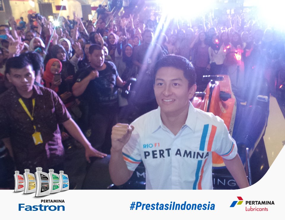 OfficialFastron's tweet photo. Dukungan warga indonesia membuat semangat @RHaryantoracing semakin membara di ajang F1 musim ini #PrestasiIndonesia https://t.co/0Yf24PX2QQ