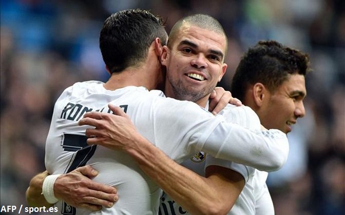 DSports's tweet photo. Pepe: "Cristiano está a años luz de cualquier otro jugador". ¿Mensaje para Messi? #FutbolEnDIRECTV https://t.co/vHhAeFQOST