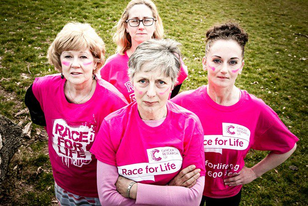 BartonLyn's tweet photo. Faulty cancer gene hits four generations of Devon family @CRUKresearch #raceforlife https://t.co/gwpr4JpAr8 https://t.co/w45KMtXGDb
