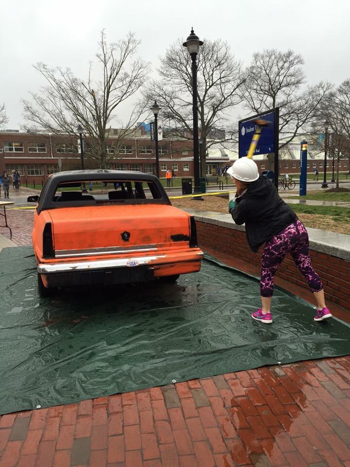 UConnTheta's tweet photo. @sbrodyy is having a ~smashing~ time at the @UConn_ZBT car smash! Head to Fairfield way to support their cause! 🚗🔨 https://t.co/5VUjrW3g6p
