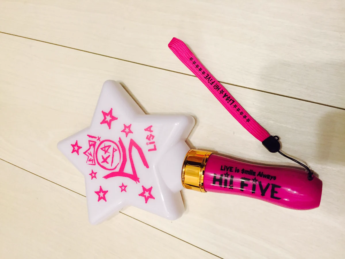 【最初期品・激レア】LiSA ピンクが星ぃのっ♡ペンライト 指輪型ライト　ライブ Cf2kT8NUEAE0hFo?format=webp&
