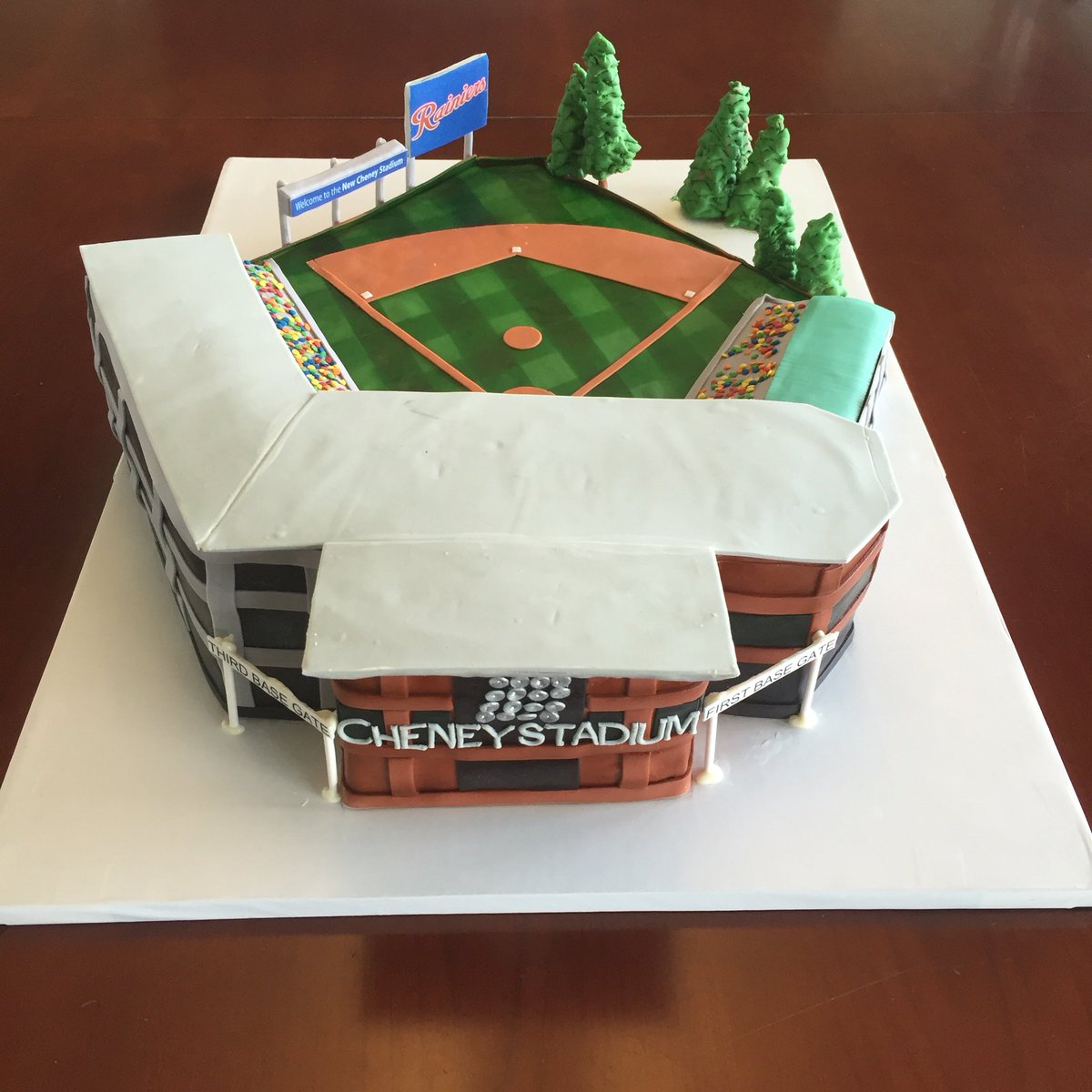 RainiersLand's tweet photo. Thanks to The M Agency, we're having our cake and eating it too, with this scrumptious little stadium. #TuesdayCake https://t.co/y08FfyHecC