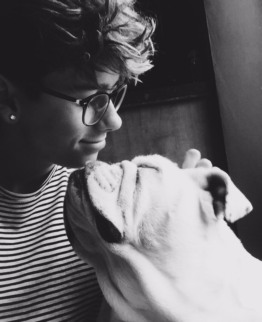 tbhbyron's tweet photo. when u don't have friends but u have a dog https://t.co/1X07o2n76o