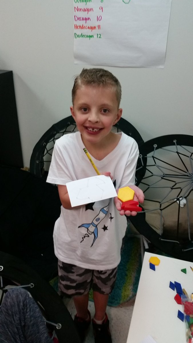 MrsMcNabbFVE's tweet photo. He made a hendecagon! #wearedegan #polygonstrong https://t.co/AnuiA5F3KD