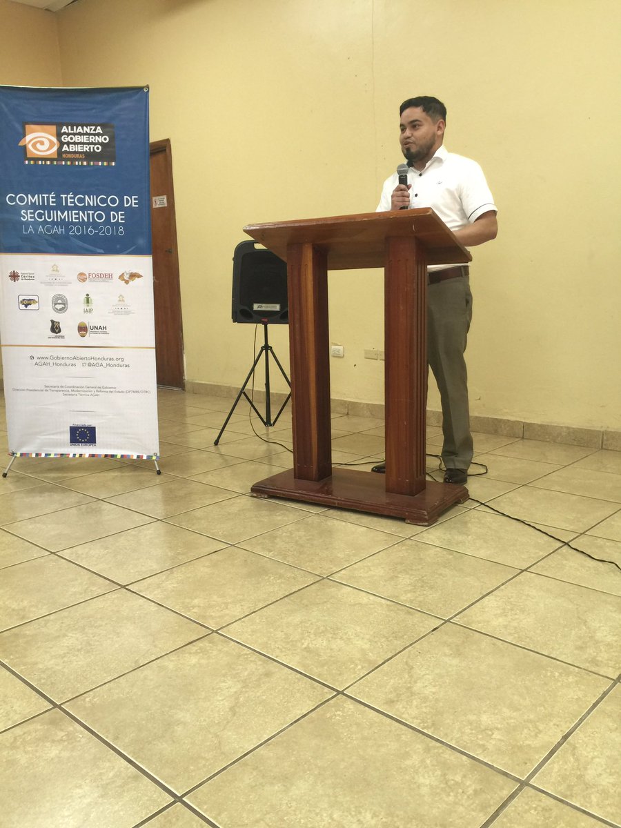 AGA_Honduras's tweet photo. Se desarrolla la Jornada de #ConsultaOficial #Choluteca #IIIPAGAH2016-2018 #GobiernoAbierto https://t.co/8ReksB1k6n