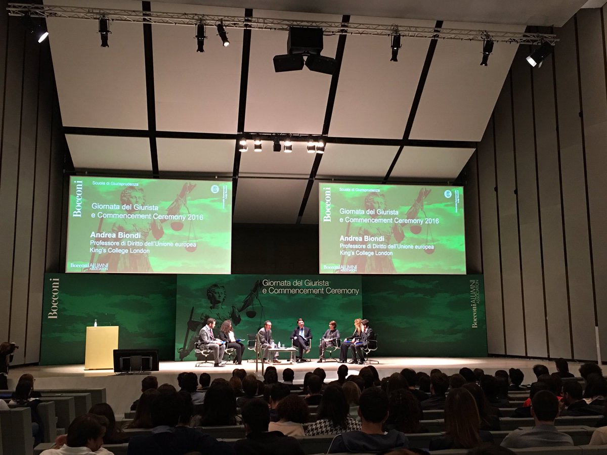 ACTbocconi's tweet photo. Sessione conclusiva in Aula Magna #GDG2016 @Unibocconi https://t.co/DCNOIkcNOU