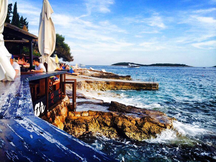 You know the sunniest island in the Adriatic? On the island you can relax in Hula Hula bar! ow.ly/10wp1s