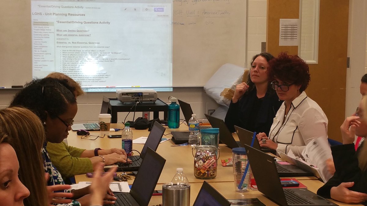 GSCS_CTAE's tweet photo. Awesome morning of unit planning @dlaufenberg Math &amp; SC Ts preparing for next year @LGHS_HCS @frygugino https://t.co/29xyzRss9V