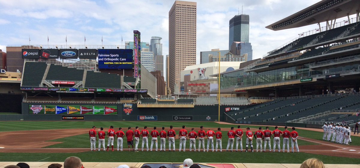 TylerSafgren's tweet photo. Good luck to @EPHSBaseball in their season opener! Best time of the year, get it done. https://t.co/WG70KLbdmY