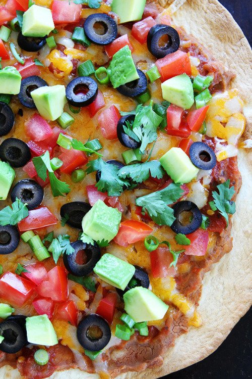 AwwTexts's tweet photo. Crispy mexican tortilla pizza https://t.co/k5AhWgxSCZ