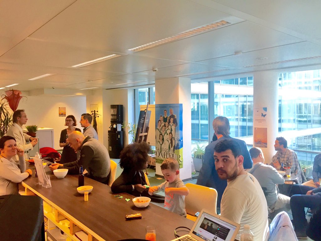 EuroMaghWebTV's tweet photo. Afterwork à @CreaDistrict jusqu'à 20h. #EuroMagh #afterwork #Brussels https://t.co/N37NwfUDW8
