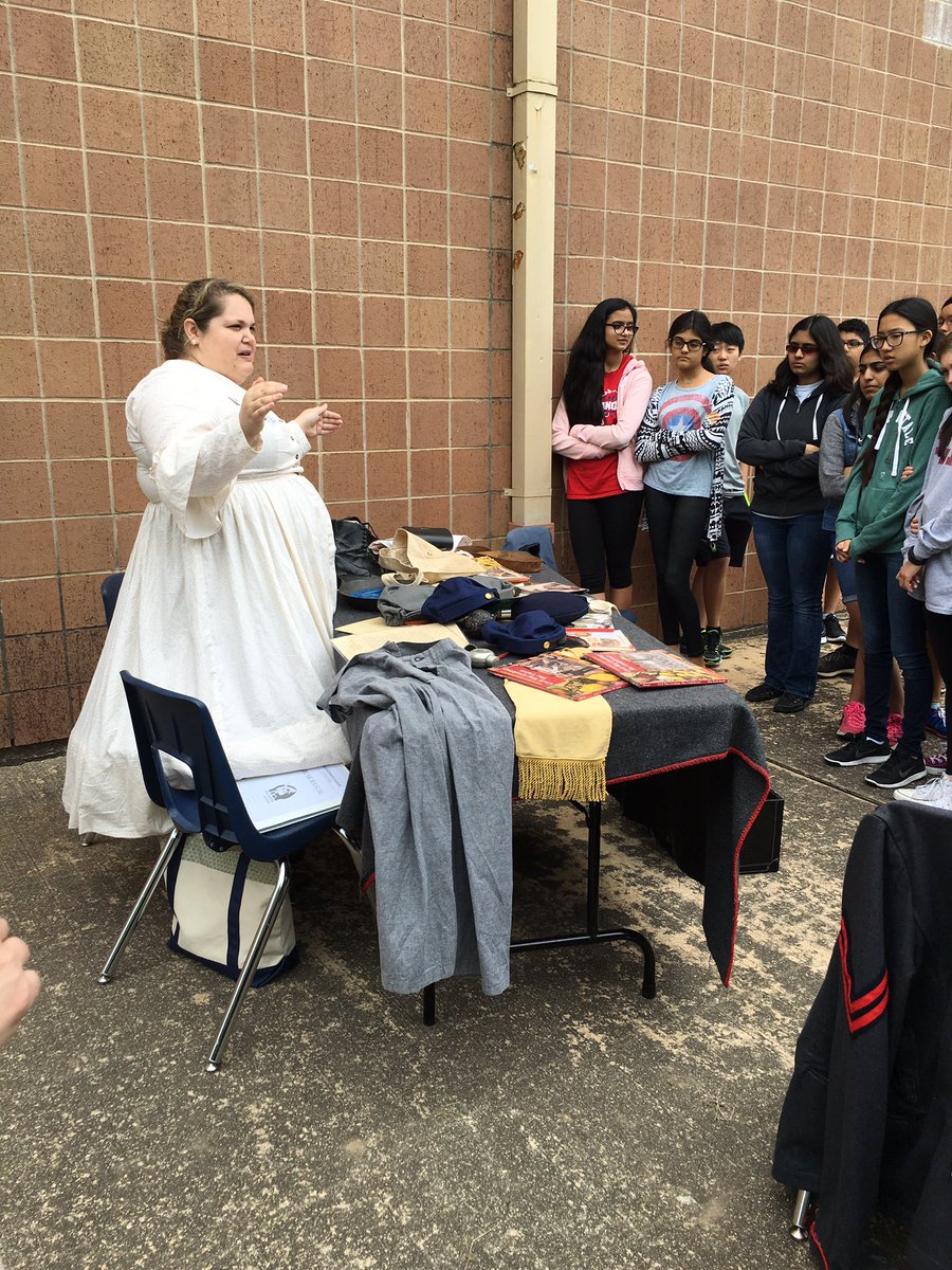 rrisdfosterc's tweet photo. History, live and in the flesh today at CVMS!  #ThisIsWhyCVMS https://t.co/dKtG5phJTx