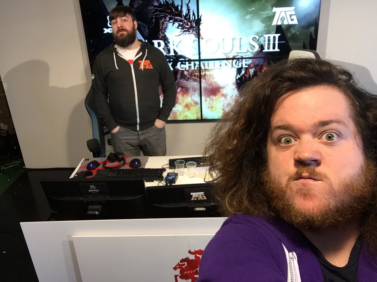 Tonight. 8pm. The <a href="/XFXEurope/">XFX EU (Official)</a>  Dark souls 3 challenge.. Feat. costumes, giveaways &amp; LOLS twitch.tv/twoangrygamers…