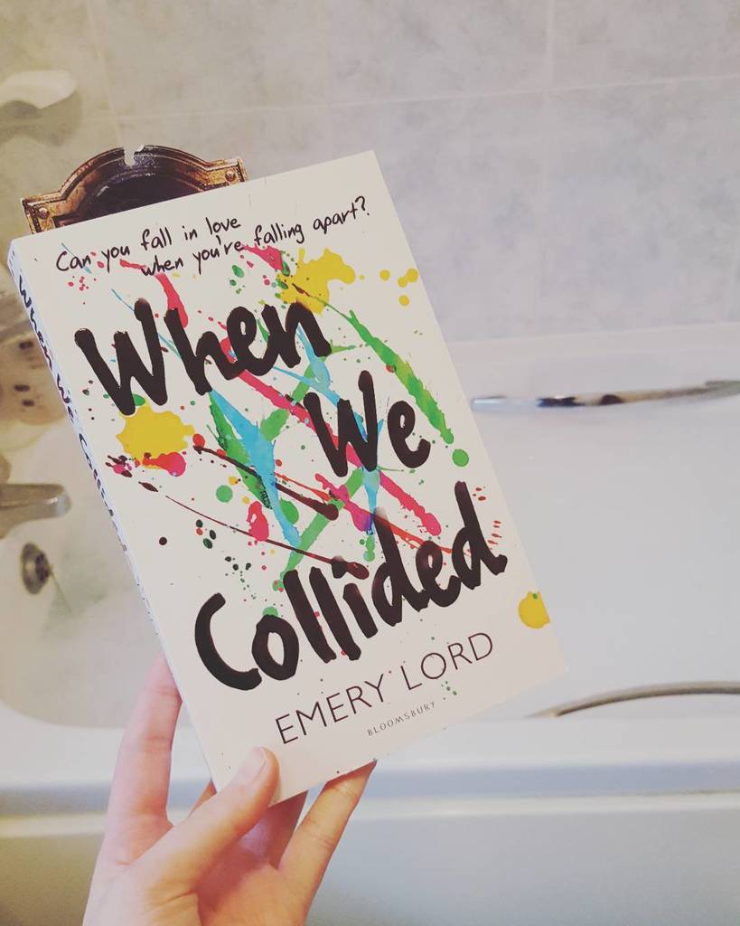 lizeindisney's tweet photo. so excited to read this! ☺ #bookstagram #currentlyreading #booklr #booksandbaths #whenweco… https://t.co/d6wu2BN5G9 https://t.co/pX9Y4Yy89Y