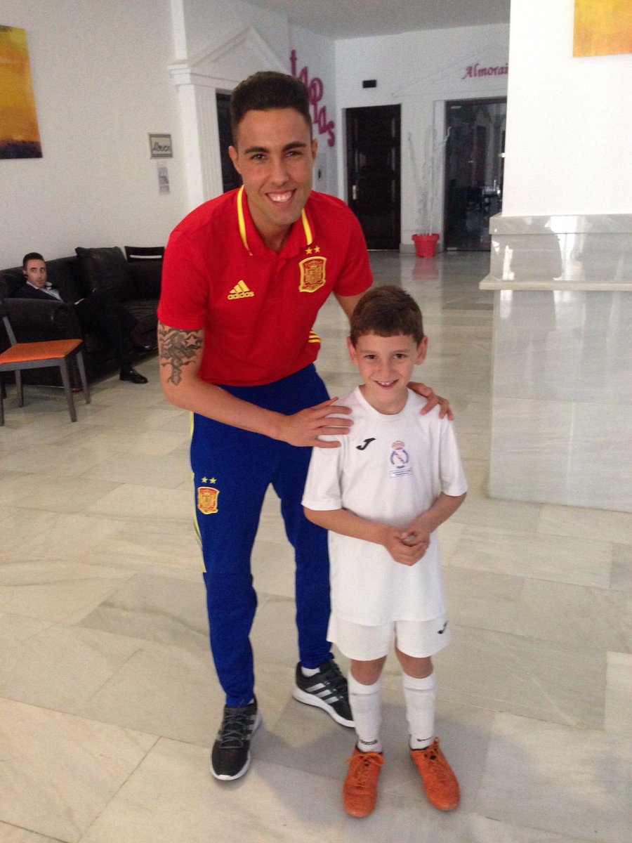 Noche completisima gana la @SeFutbol futsal y mi <a href="/realmadrid/">Real Madrid C.F.</a> no se puede pedir mas,hasta mañana corazones