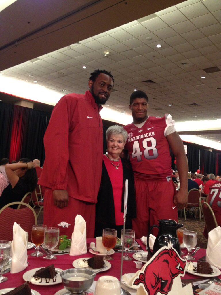 HthomaHazel's tweet photo. @ClintStoerner @wisehog94 Love me some WiseHog94! #Beast2016 #WPS #Uncommon https://t.co/Oiu7ecVtHO