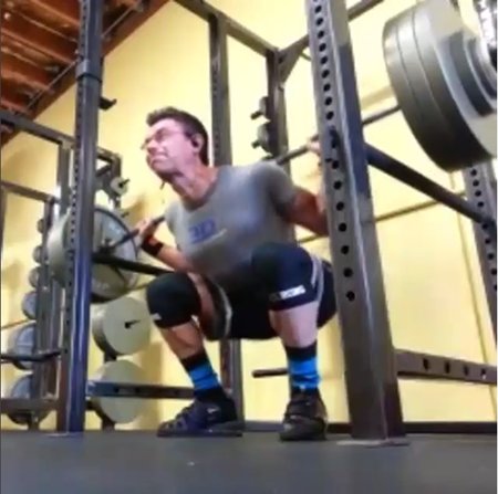 yeast_s's tweet photo. Brad Loomis (@TricepBrah) = proof the gym can't cure anger. Would @3DMUSCLEJOURNEY approve of your attacks on women? https://t.co/WBwsSpDypb